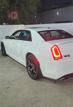 كرايسلر 300
